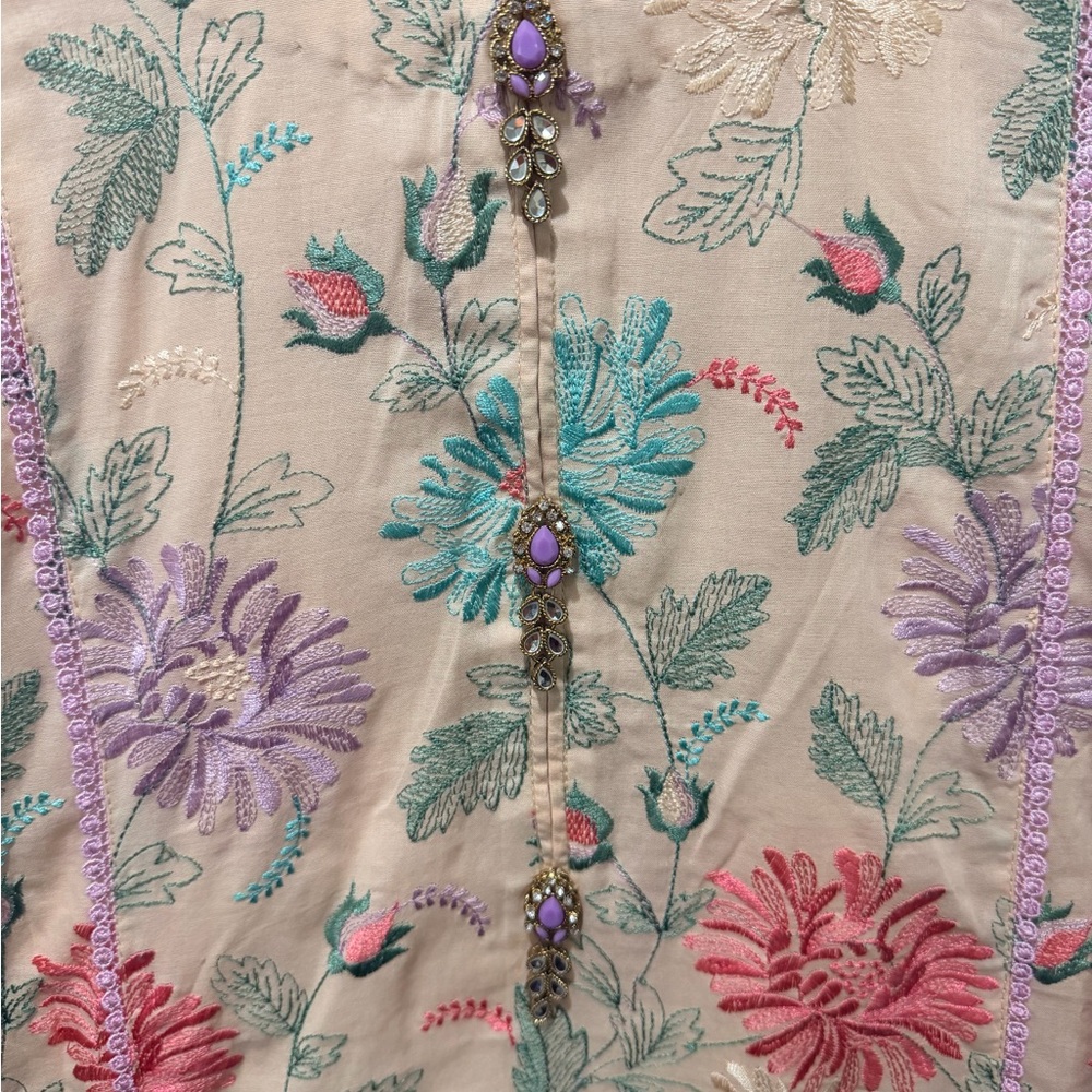 Embroidered Floral Pastel Kurta Set - Picture 2 of 13